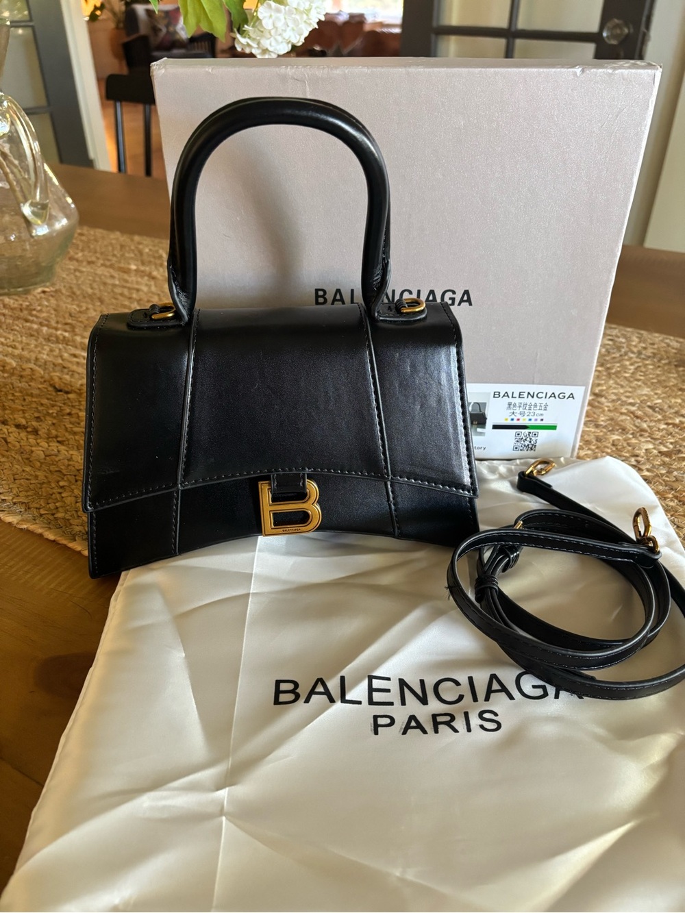 Leather Hourglass bag